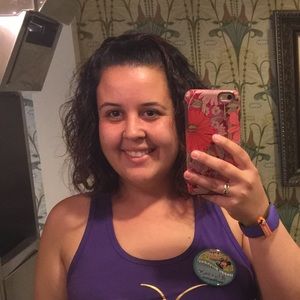 Meet your Posher, Alyssa